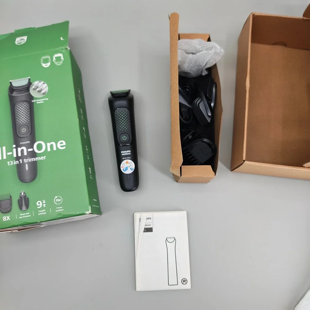 Philips Norelco MG3919/50 All-in-One 3000 13-Piece Men's Trimmer Kit Black